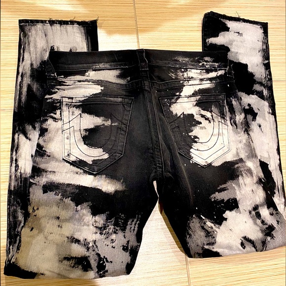NWOT True Religion Acid Wash Jeans
